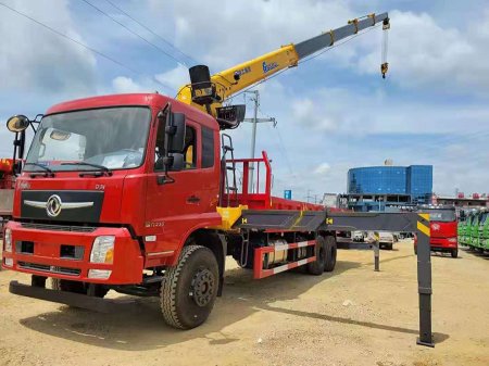 東風(fēng)暢行D3V國(guó)六270馬力隨車吊上市